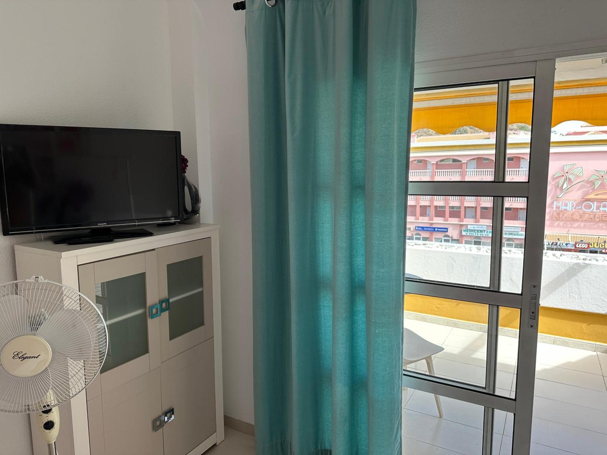 4-room House Americas, Vistas *
